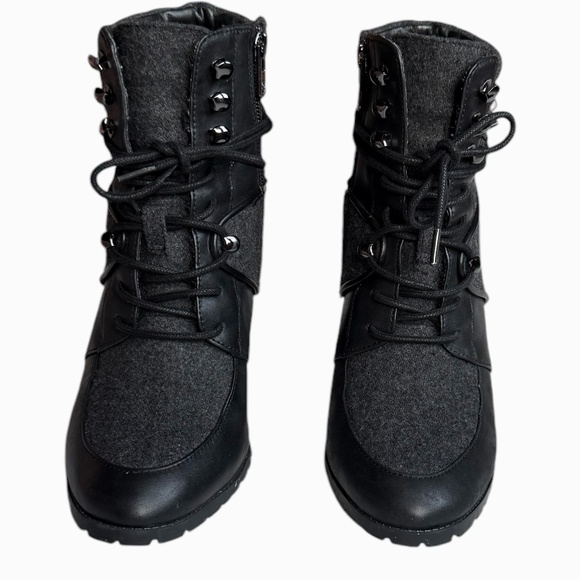 Antonio Melani Leather Flannel Treaded Lug Sole Lace Up Zippered Boot Sz 7 1/2 - Picture 5 of 8